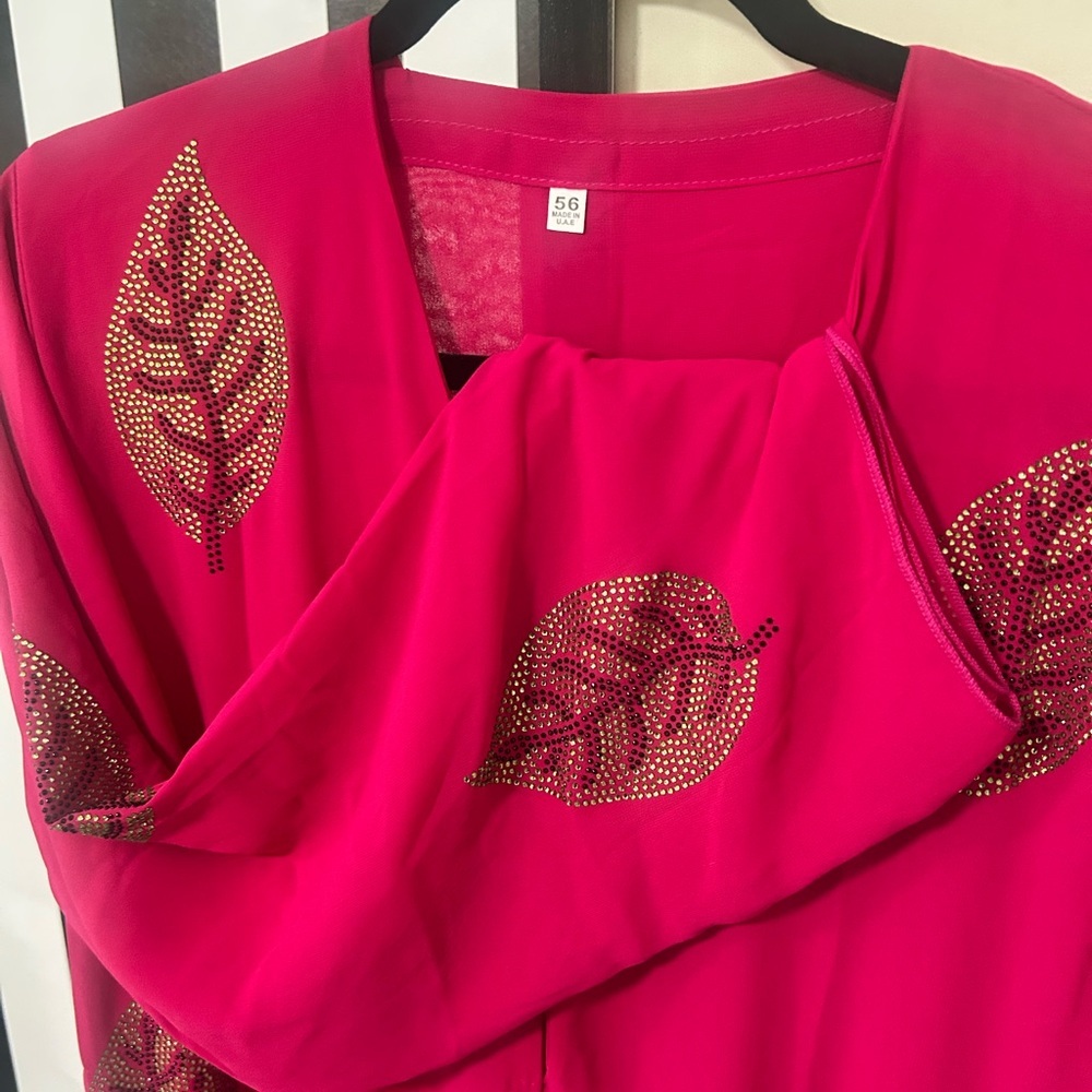 Vibrant Pink Abaya with matching scarf green/black Leaf Accents - Picture 7 of 8